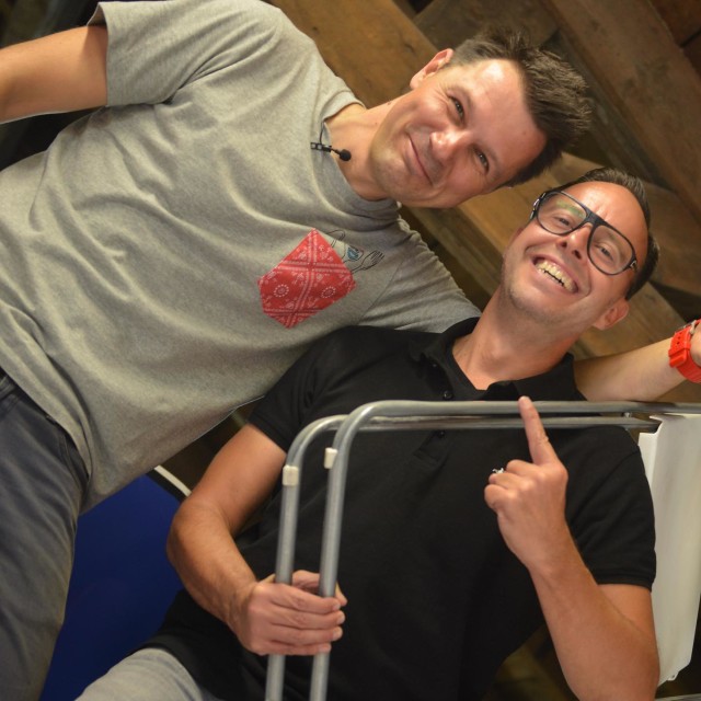 WDR Klappstuhl Till Lokalzeit Skateboard Die Sendung mit der Maus Die Sendung mit dem Elefanten  Andre Gatzke Skatraid esheisstskatepark Köln Bowle Skatepool